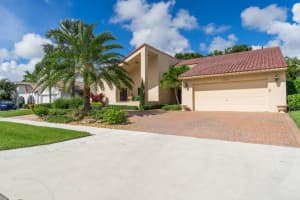 2555 SW 23rd Cranbrook Dr, Boynton Beach, FL 33436, Sold 12/14/18