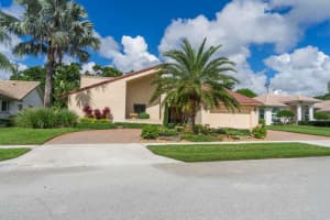 2555 SW 23rd Cranbrook Dr, Boynton Beach, FL 33436, Sold 12/14/18
