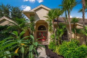 785 SW Lighthouse Dr, Palm City, FL 34990, Sold 01/31/19
