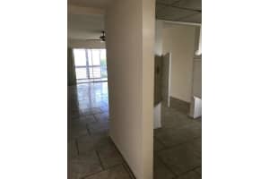 300 Waterway Dr S, Lantana, FL 33462, Sold 01/04/19