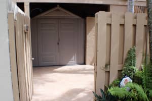 614 Executive Center Dr, West Palm Beach, FL 33401, Sold 11/08/18