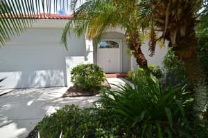 2585 55th Square, Vero Beach, FL 32966, Sold 10/30/18