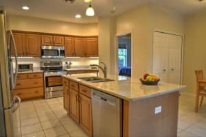 2585 55th Square, Vero Beach, FL 32966, Sold 10/30/18