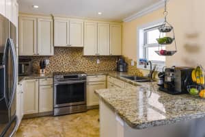 3520 S Ocean Blvd APT F403, South Palm Beach, FL 33480, Sold 04/01/19