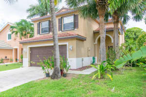 7532 Sierra Ridge Ln, Lake Worth, FL 33463, Sold 10/26/18