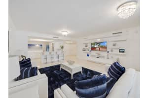 400 US-1, Jupiter, FL 33477, Sold 04/25/19