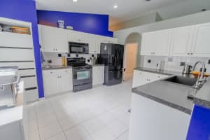8778 Thames River Dr, Boca Raton, FL 33433, Sold 11/02/18