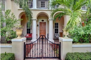 8261 NW 8th Way, Boca Raton, FL 33487, Sold 10/19/18