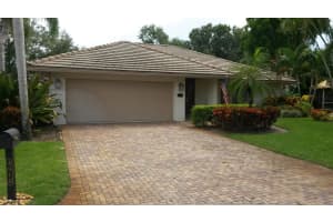 4910 Pine Tree Dr, Boynton Beach, FL 33436, Sold 12/07/18