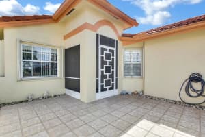 8084 Summer Shores Dr, Delray Beach, FL 33446, Sold 11/15/18