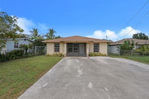 6909 1st St, Jupiter, FL 33458, Sold 05/31/19