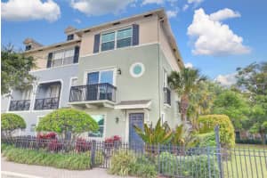 71 NW 4th Ave, Delray Beach, FL 33444, Sold 10/30/18