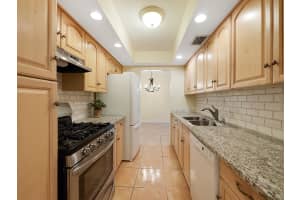 1527 S Flagler Dr #304f, West Palm Beach, FL 33401, Sold 12/04/18