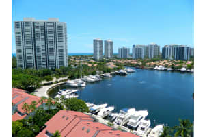 3610 Yacht Club Dr, Miami, FL 33180, Sold 04/08/19