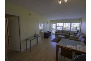 3250 NE 28th St, Fort Lauderdale, FL 33308, Sold 06/28/19