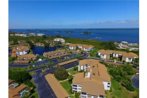 6175 S Mirror Lake Dr, Sebastian, FL 32958, Sold 01/10/19