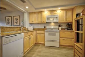 9400 S Ocean Dr, Jensen Beach, FL 34957, Sold 02/28/19