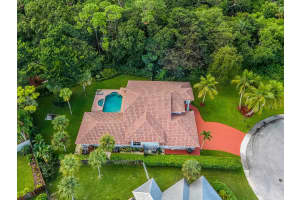 250 NW 20th Ave, Boca Raton, FL 33486, Sold 01/02/19