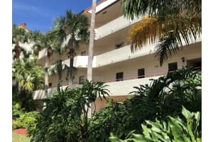 12568 Shoreline Dr, Wellington, FL 33414, Sold 07/19/19