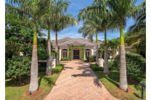 215 Estuary Dr, Vero Beach, FL 32963, Sold 05/20/19