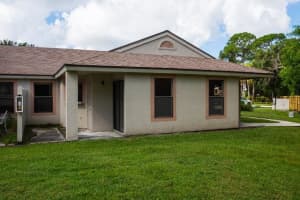 2812 Stoneway Ln, Fort Pierce, FL 34982, Sold 10/30/18