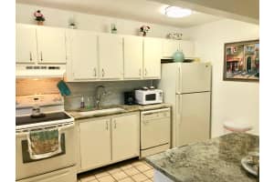 4309 Landar Dr, Lake Worth, FL 33463, Sold 12/17/18