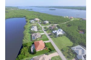 MLS# R10468043, Vero Beach, Florida 32967