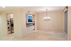550 SE Mizner Blvd APT B511, Boca Raton, FL 33432, Sold 04/25/19
