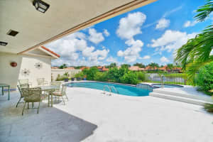 2835 Iroquois Cir, West Palm Beach, FL 33409, Sold 12/28/18