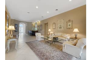 135 Banyan Isle Dr, Palm Beach Gardens, FL 33418, Sold 12/14/18