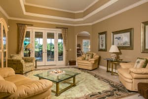 842 Carolina Cir SW, Vero Beach, FL 32962, Sold 05/13/19