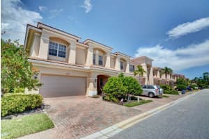 199 SW Walking Path, Stuart, FL 34997, Sold 02/26/19