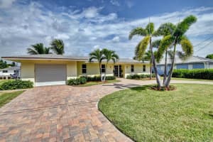 150 Periwinkle Dr, Hypoluxo, FL 33462, Sold 02/22/19