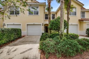 1123 Pinewood Lake Ct, Greenacres, FL 33415, Sold 03/06/19