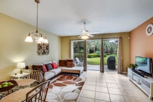 1123 Pinewood Lake Ct, Greenacres, FL 33415, Sold 03/06/19