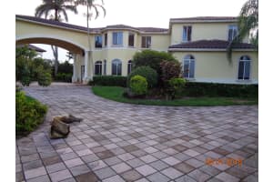 3853 Pine Lake Dr, Weston, FL 33332, Sold 03/01/19