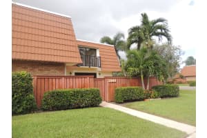 2944 SW 11th Pl N, Deerfield Beach, FL 33442, Sold 11/16/18