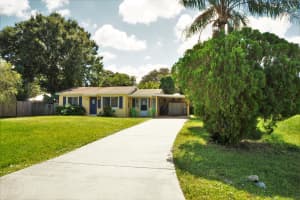 1815 4th Ln, Vero Beach, FL 32962, Sold 01/11/19