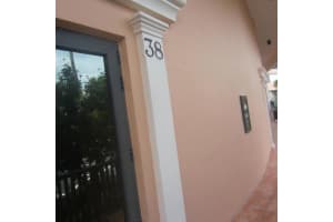 3589 S Ocean Blvd l38, South Palm Beach, FL 33480, Sold 05/02/19