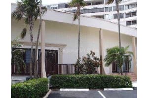 3589 S Ocean Blvd l38, South Palm Beach, FL 33480, Sold 05/02/19