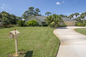 1195 31st Ave, Vero Beach, FL 32960, Sold 02/11/19