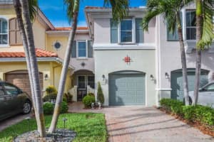 109 Las Brisas Cir, Hypoluxo, FL 33462, Sold 11/30/18