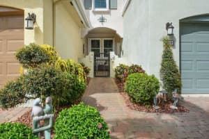 109 Las Brisas Cir, Hypoluxo, FL 33462, Sold 11/30/18