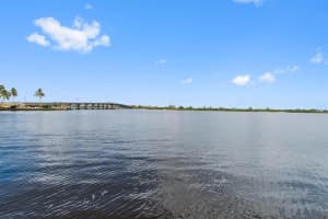 2860 S Ocean Blvd, Palm Beach, FL 33480, Sold 02/15/19