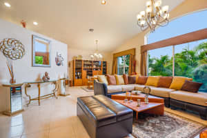 10026 Diamond Lake Dr, Boynton Beach, FL 33437, Sold 01/07/19