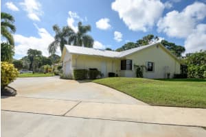 4210 NW 9th St, Delray Beach, FL 33445, Sold 02/21/19