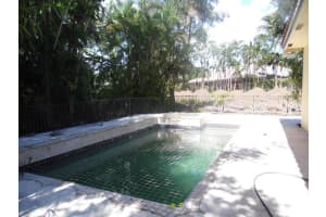 2601 Hampton Cir N, Delray Beach, FL 33445, Sold 02/28/19