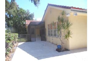 2601 Hampton Cir N, Delray Beach, FL 33445, Sold 02/28/19