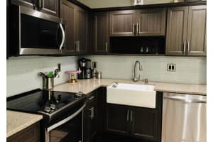 4856 Pinemore Ln, Lake Worth, FL 33463, Sold 11/28/18