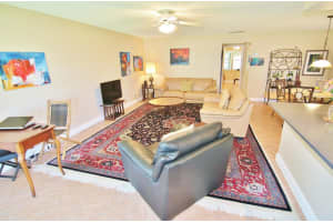 7375 W Oakridge Cir, Lantana, FL 33462, Sold 04/04/19